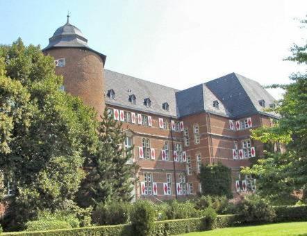 Hotel Bedburger Muehle Buitenkant foto