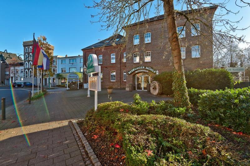 Hotel Bedburger Muehle Buitenkant foto