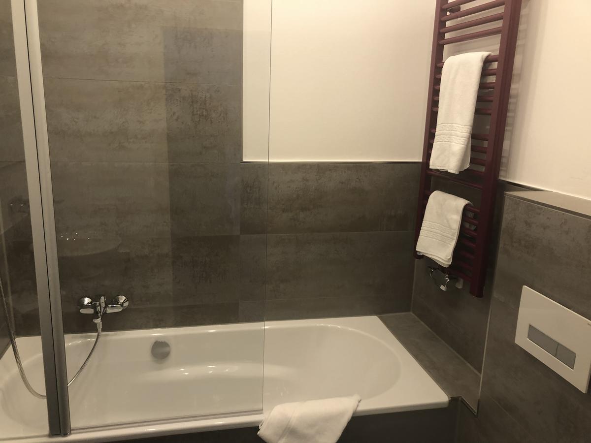 Hotel Bedburger Muehle Buitenkant foto